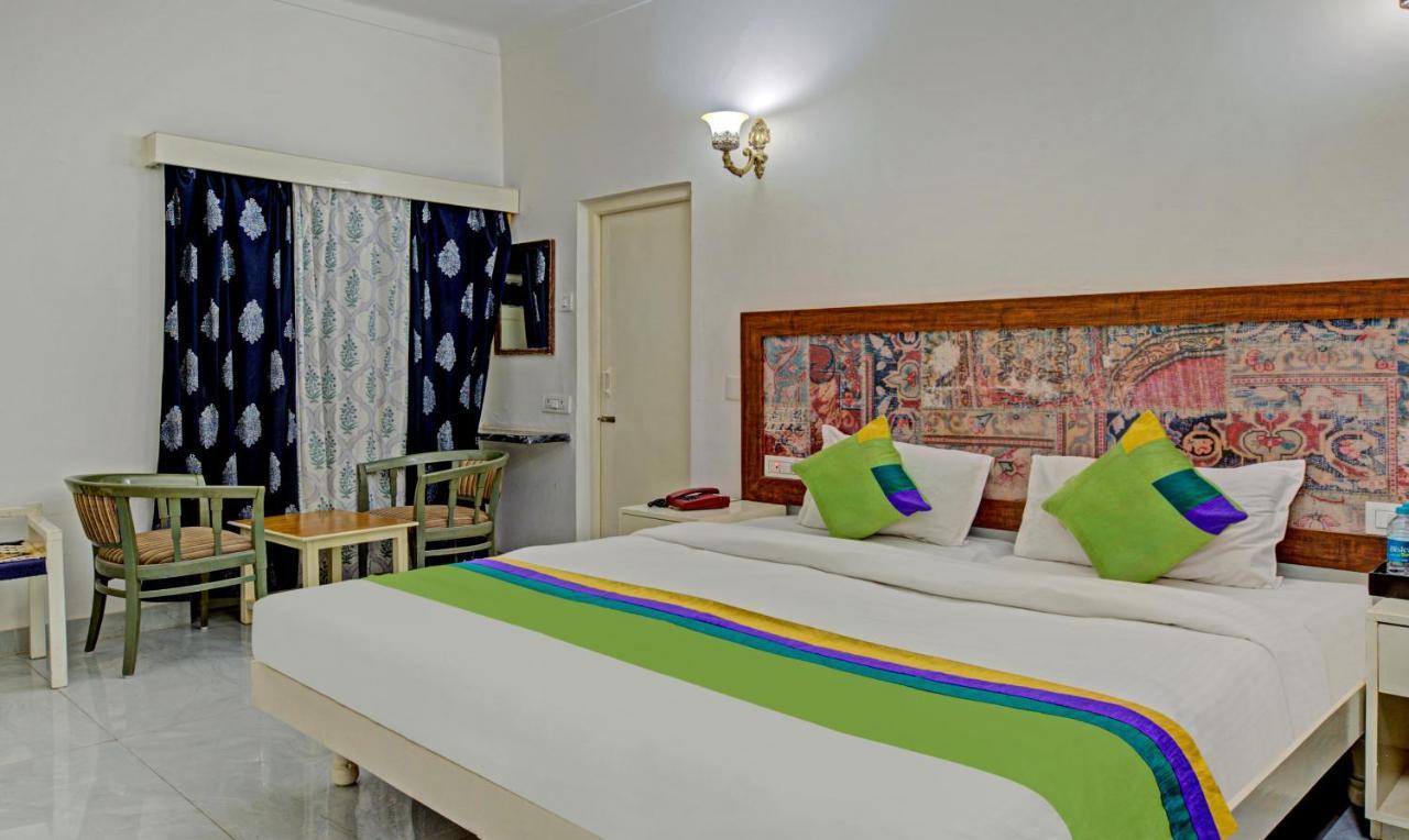Hotel Meera Udaipur Eksteriør billede